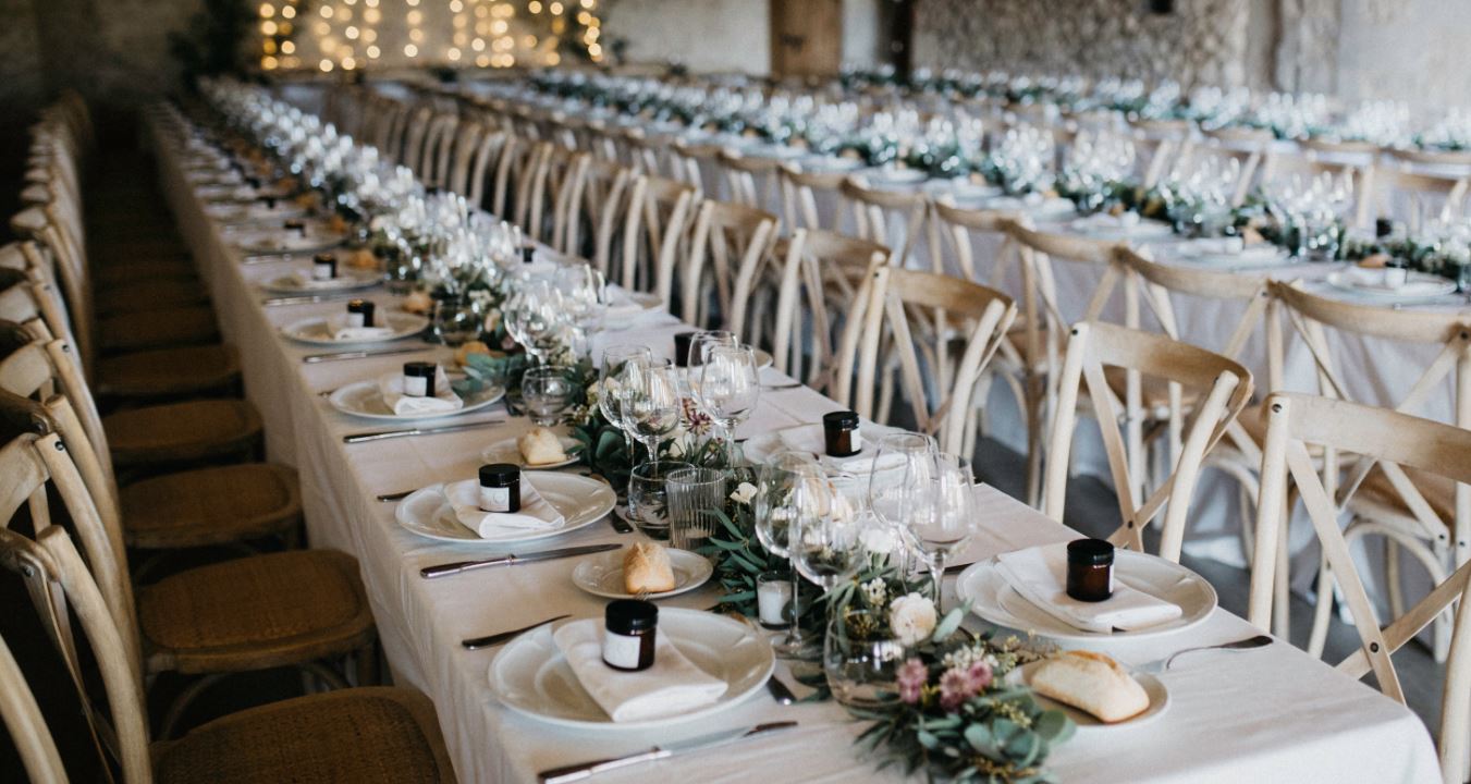 Plan the perfect event with Party Rentals Bahrain. Rent stylish décor essentials for wedding, birthday & special occasions